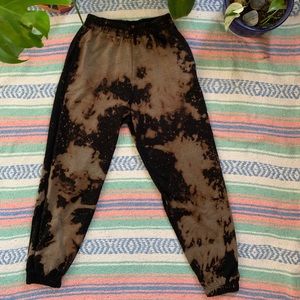 *SOLD* Bleach Dyed Sweatpants ⛓